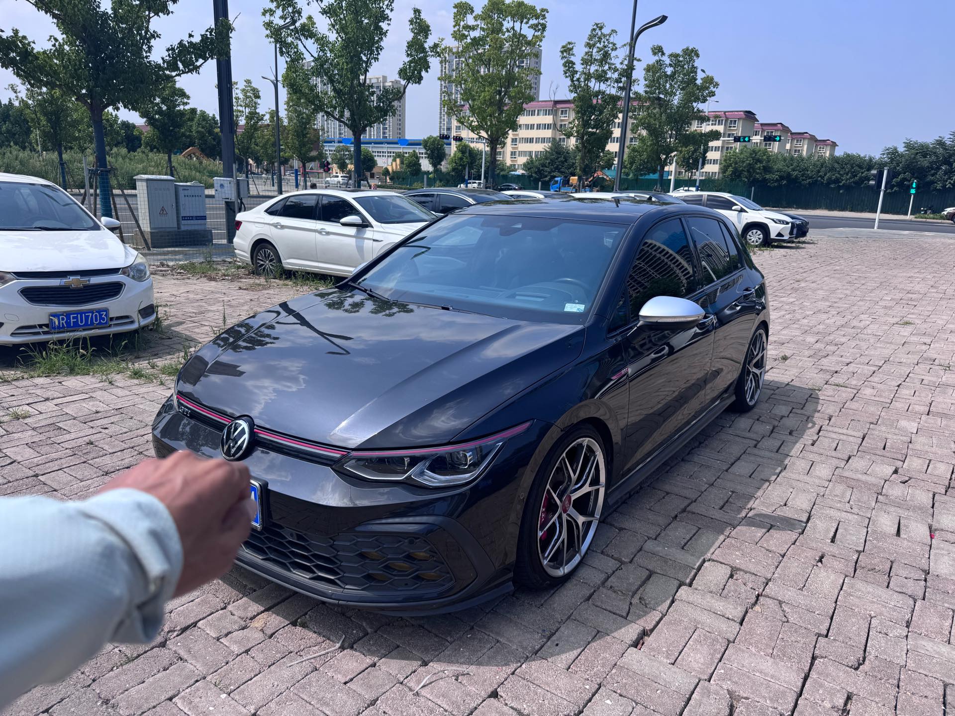 2021 car image 