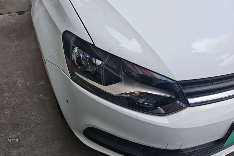 Volkswagen Polo 2018 car image #8