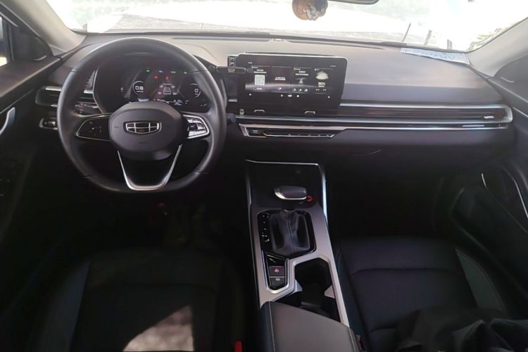 GEELY Emgrand 2022 #10 GEELY Emgrand 2022 car image #10