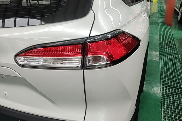 Toyota Corolla Cross 2025 #8 Toyota Corolla Cross 2025 car image #8