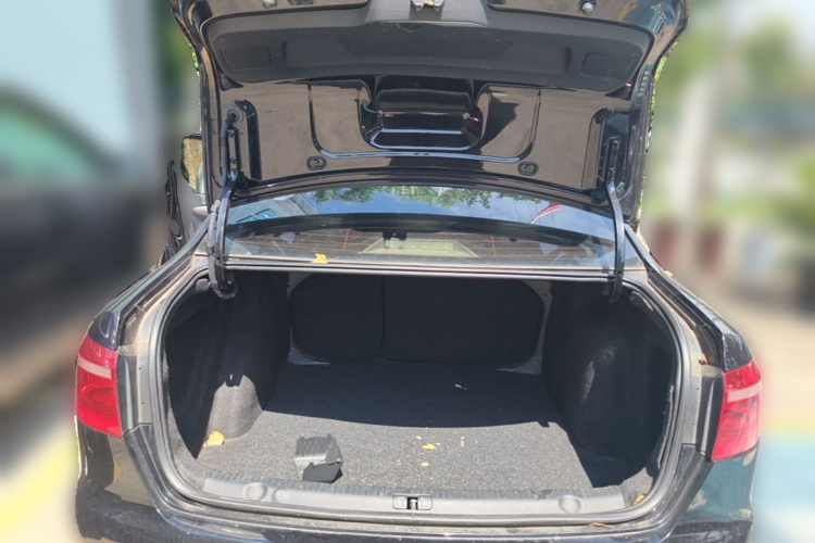 Volkswagen Lavida 2015 car image #21