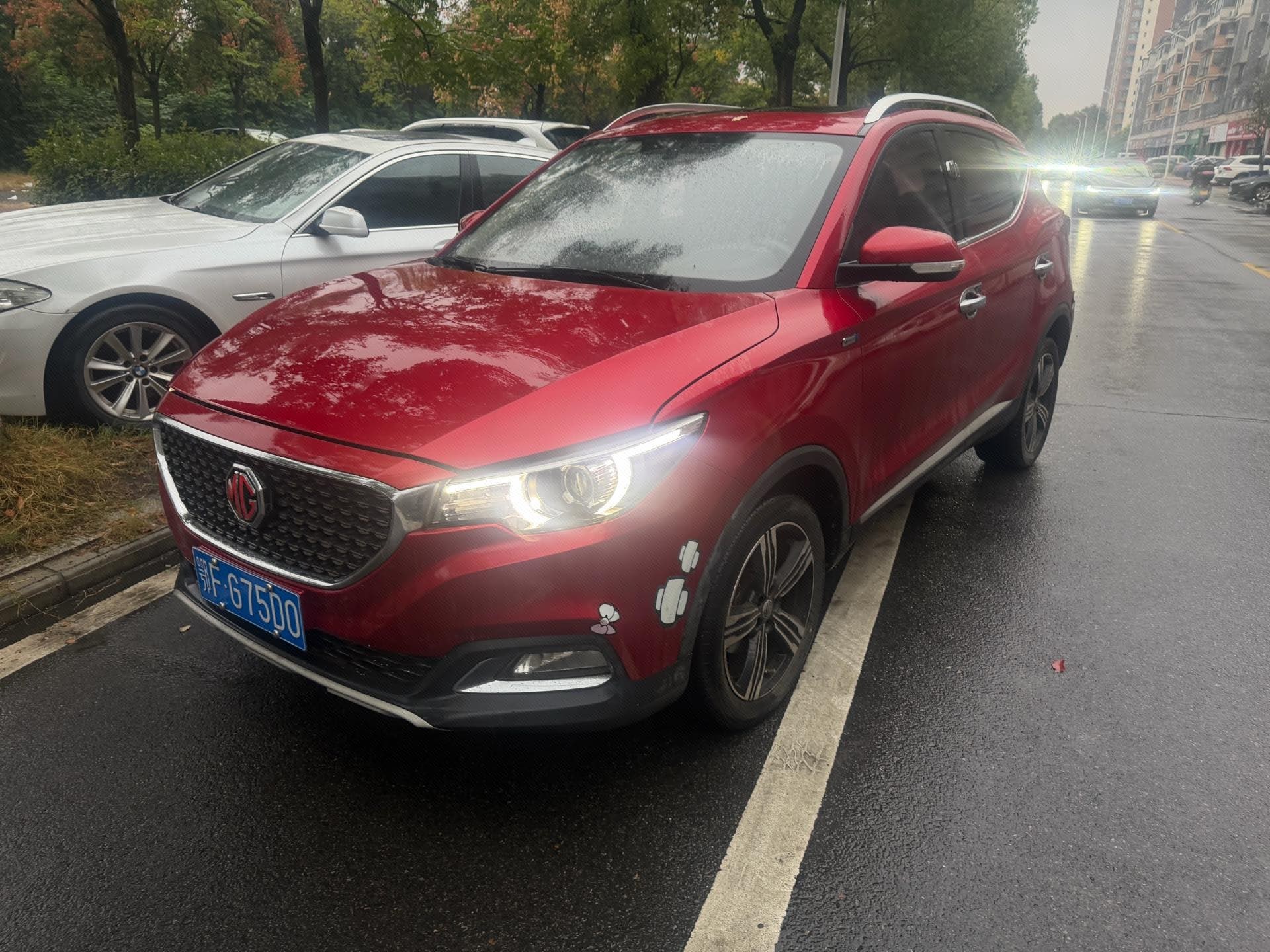 MG ZS 2018 car image 