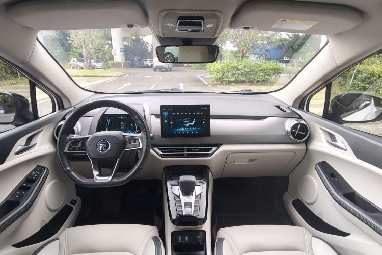 BYD Yuan Pro 2021 car image #13