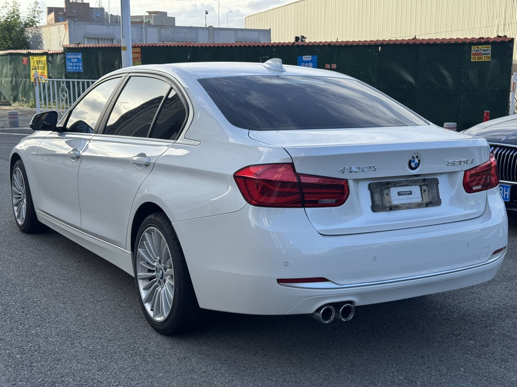 BMW 3 Series 2018 #7 BMW 3 Series 2018 car image #7