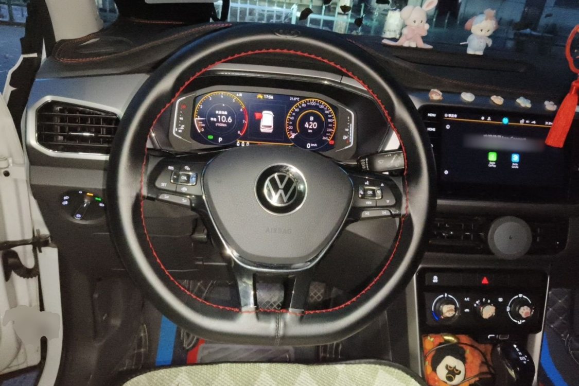 Volkswagen T-Cross 2023 #22 Volkswagen T-Cross 2023 car image #22