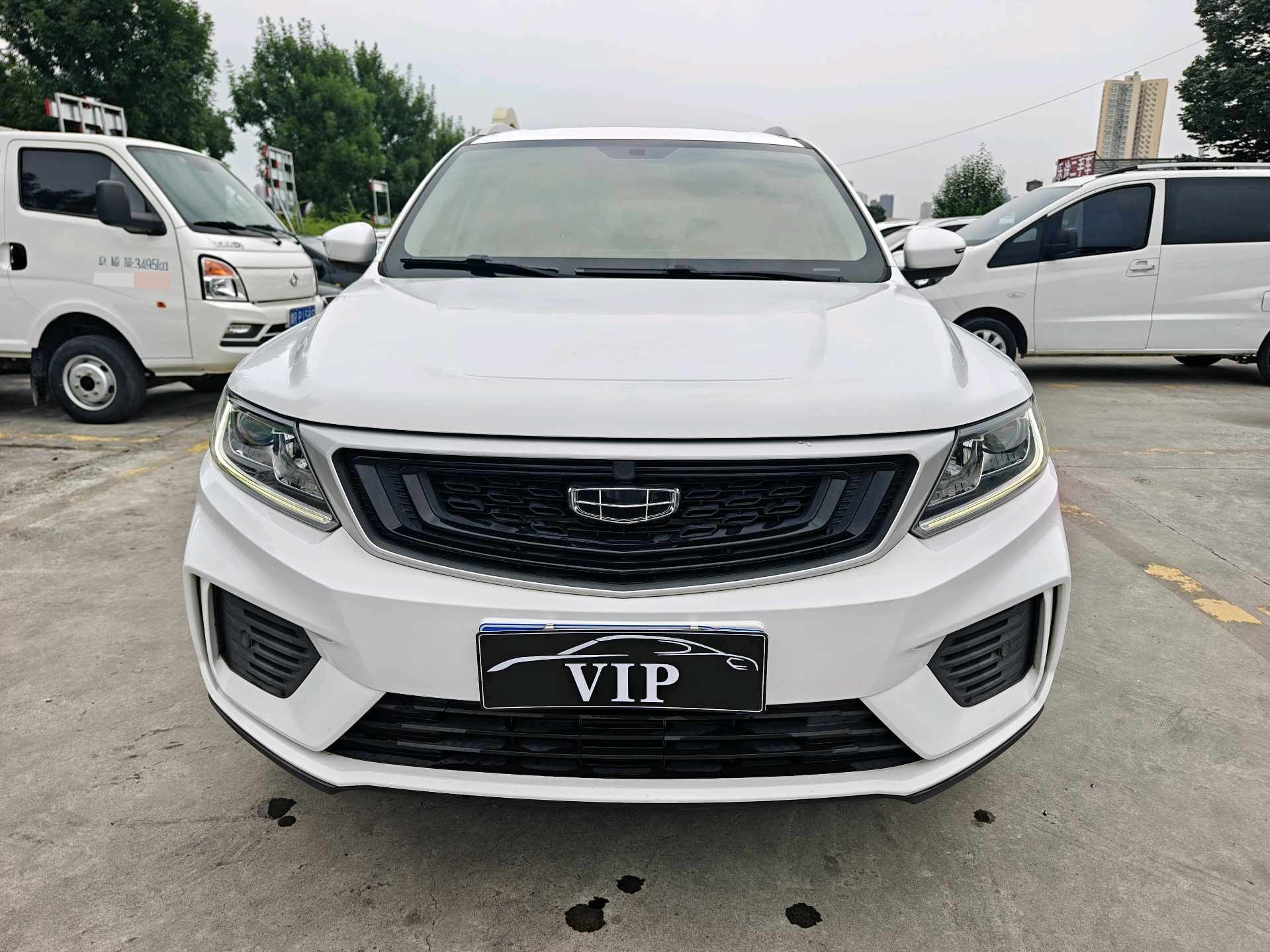 GEELY Vision X6 2020 car image #2
