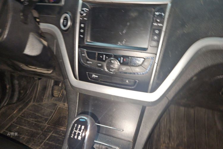 GEELY Emgrand 2015 #15 GEELY Emgrand 2015 car image #15