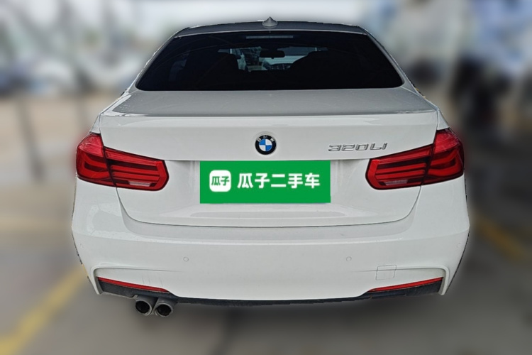 BMW 3 Series 2018 #6 BMW 3 Series 2018 car image #6