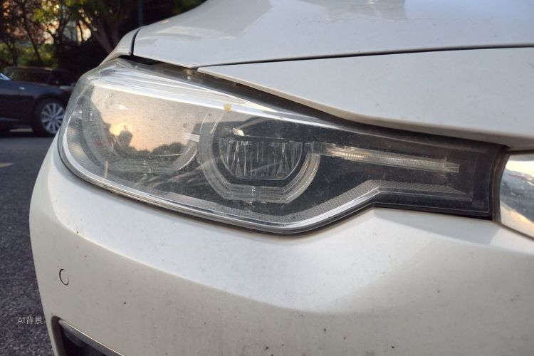 BMW 3 Series 2017 #8 BMW 3 Series 2017 car image #8