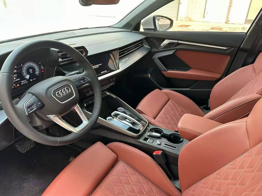 Audi A3 2025 immagine di auto #8