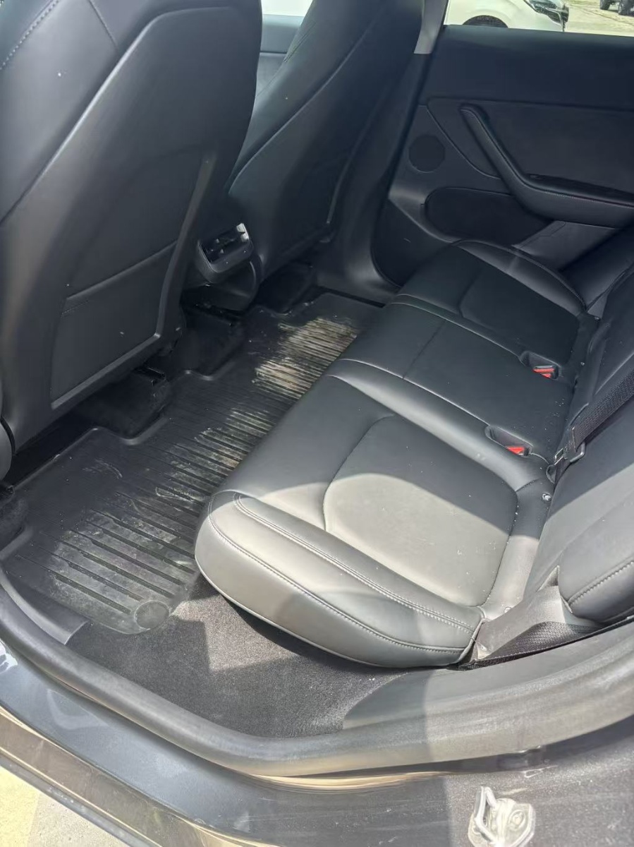 Tesla Model Y 2022 #4 Tesla Model Y 2022 car image #4