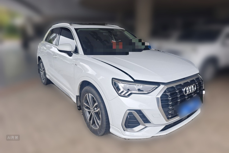 Audi Q3 2020 car image #4