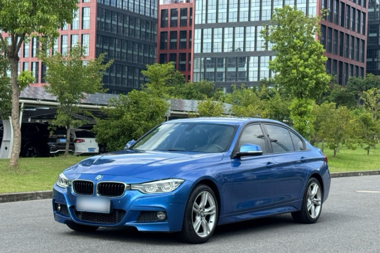 BMW 3 Series 2017 car image #2