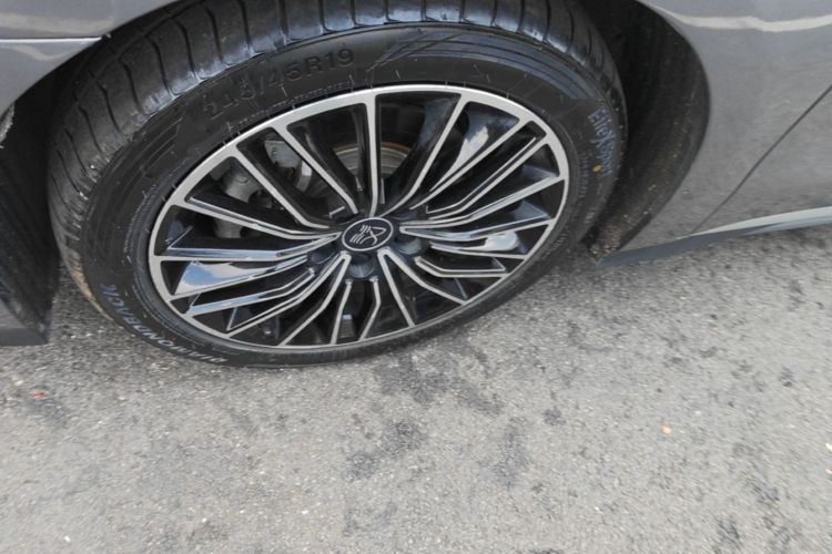 BYD Han 2022 #9 BYD Han 2022 изображение автомобиля #9