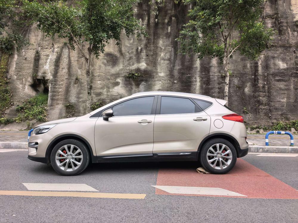 GEELY Emgrand GS 2017 car image #4