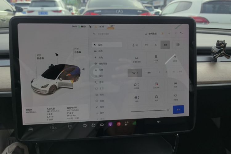 Tesla Model 3 2021 #13 Tesla Model 3 2021 car image #13
