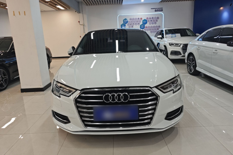Audi A3 2020 car image #3