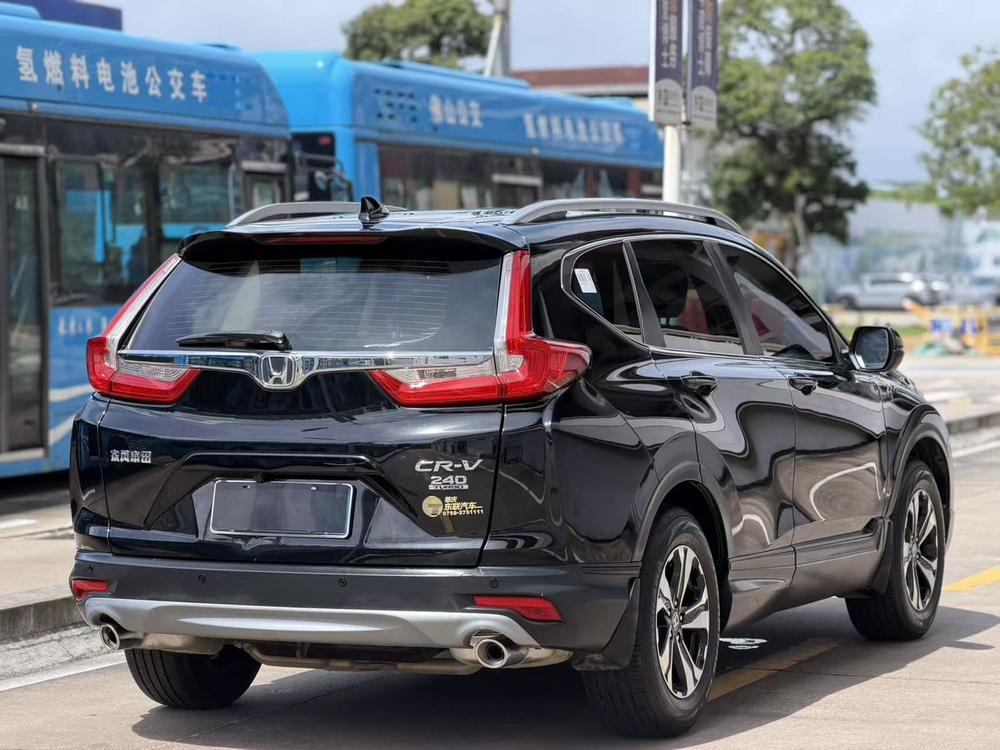 Honda CR-V 2018 #6 Honda CR-V 2018 car image #6