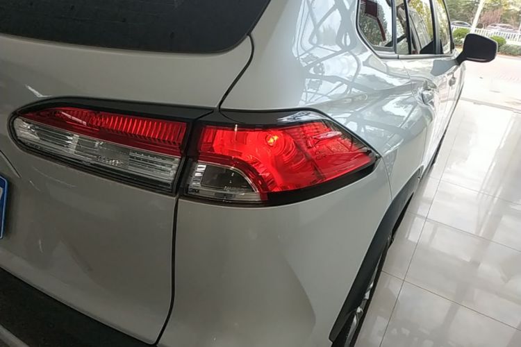 Toyota Corolla Cross 2024 #8 Toyota Corolla Cross 2024 car image #8