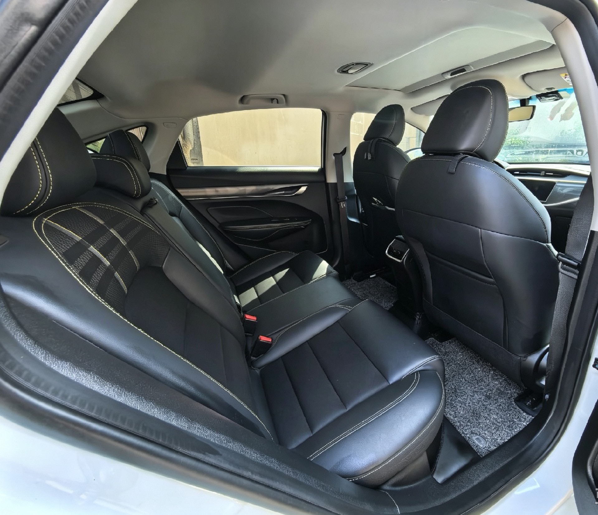 GEELY Binray 2021 #5 GEELY Binray 2021 صورة سيارة #5