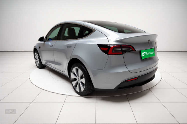 Tesla Model Y 2023 #5 Tesla Model Y 2023 immagine di auto #5