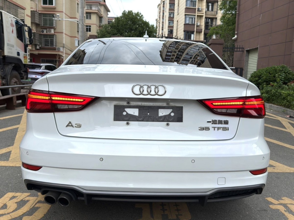 Audi A3 2018 #3 Audi A3 2018 car image #3