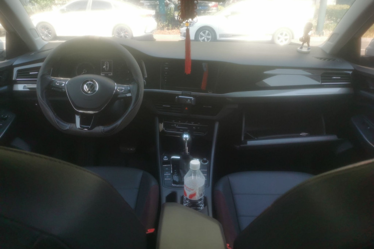 Volkswagen Bora 2021 car image #7