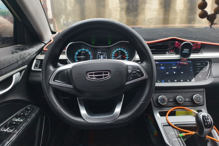 GEELY Emgrand 2020 #12 GEELY Emgrand 2020 car image #12