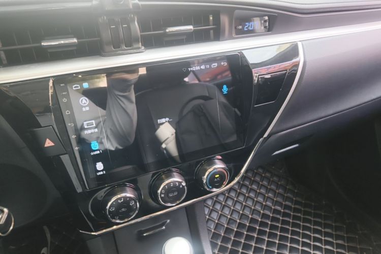 Toyota Corolla 2018 #13 Toyota Corolla 2018 car image #13