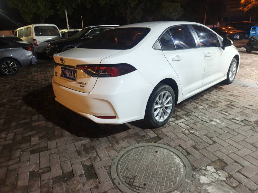 Toyota Corolla 2022 immagine di auto #5