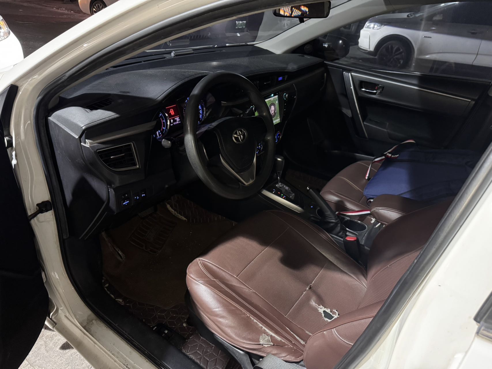 Toyota Corolla 2015 #2 Toyota Corolla 2015 car image #2