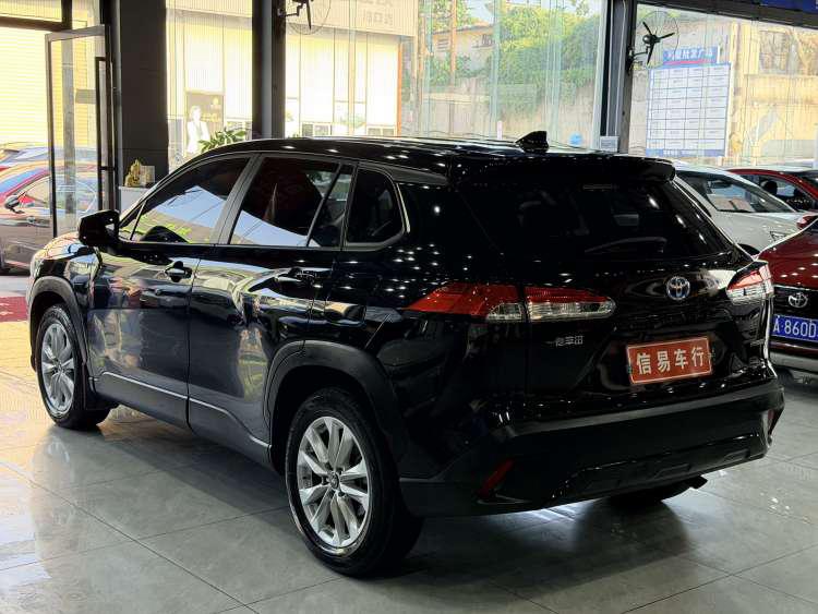 Toyota Corolla Cross 2024 car image #4
