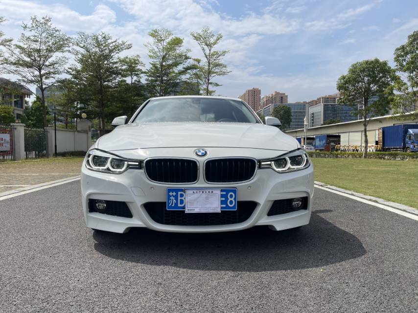 BMW 3 Series 2017 car image #2