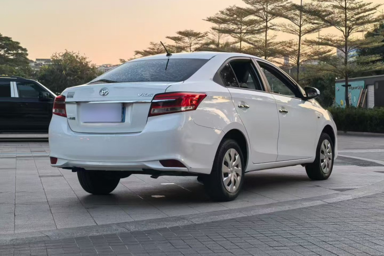 Toyota Vios 2020 car image #13