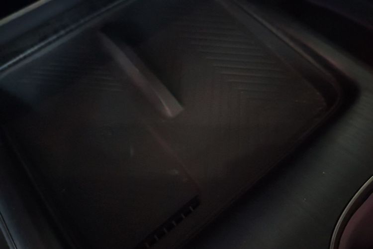 MI SU7 2025 car image #13