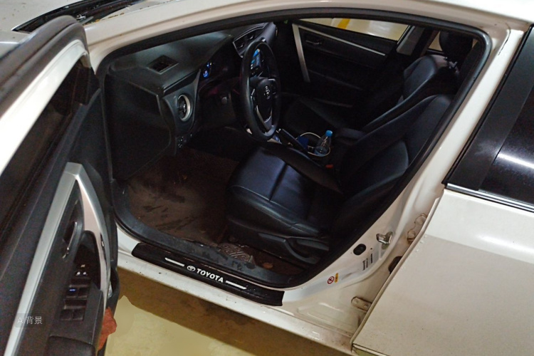 Toyota Corolla 2017 #18 Toyota Corolla 2017 car image #18
