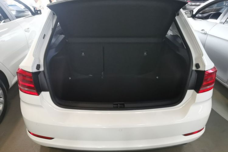 Volkswagen Santana 2016 car image #19