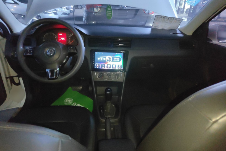 Volkswagen Santana 2016 صورة سيارة #10