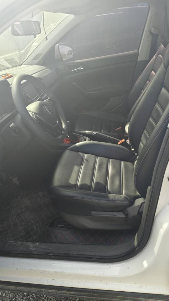 Volkswagen T-Cross 2020 #6 Volkswagen T-Cross 2020 car image #6