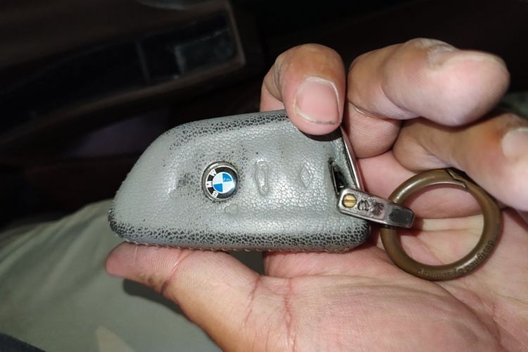 BMW 3 Series 2021 car image #9