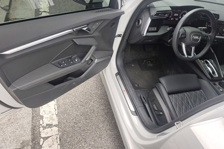 Audi A3 2025 car image #16