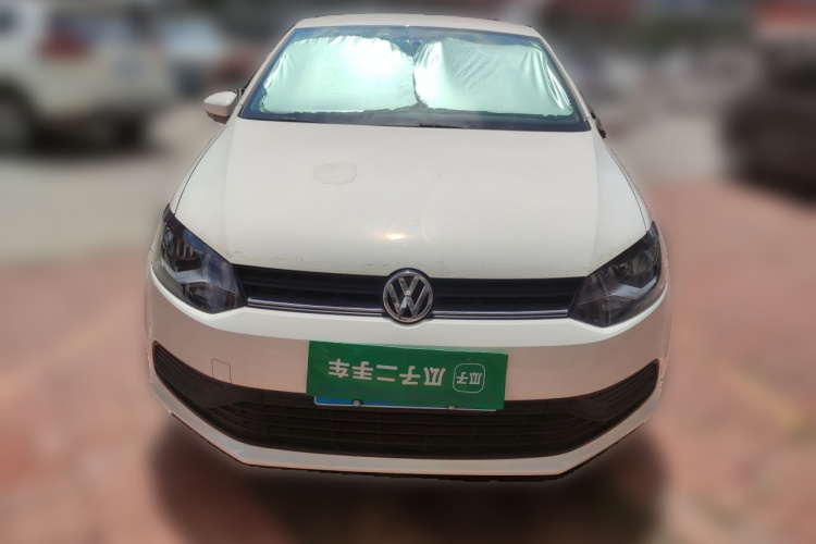 Volkswagen Polo 2017 car image #3