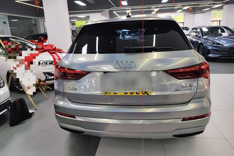 Audi Q3 2020 #6 Audi Q3 2020 car image #6