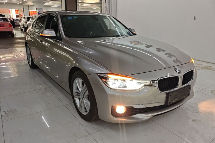 BMW 3 Series 2017 #4 BMW 3 Series 2017 car image #4