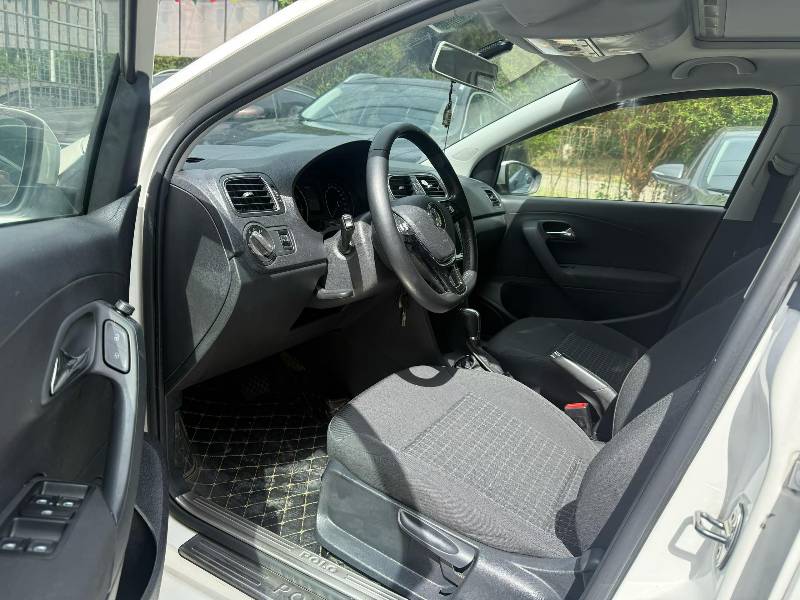 Volkswagen Polo 2016 #9 Volkswagen Polo 2016 car image #9