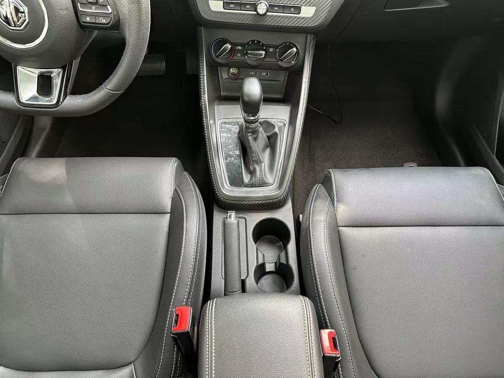 MG ZS 2018 #15 MG ZS 2018 car image #15