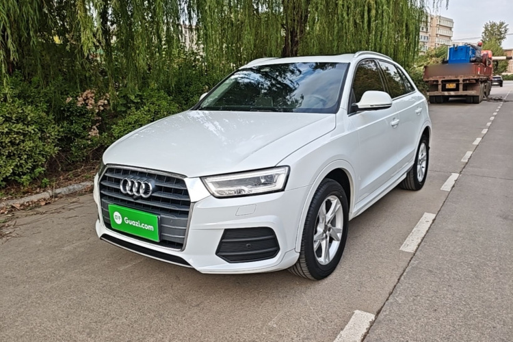 Audi Q3 2018 #2 Audi Q3 2018 car image #2
