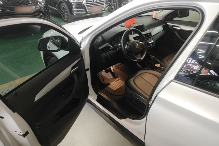 BMW X1 2017 #12 BMW X1 2017 car image #12