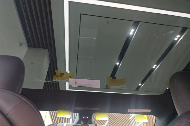 Tesla Model Y 2026 #18 Tesla Model Y 2026 imagen de coche #18