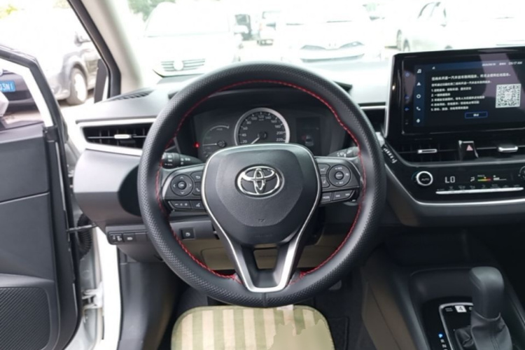 Toyota Corolla 2021 #11 Toyota Corolla 2021 car image #11
